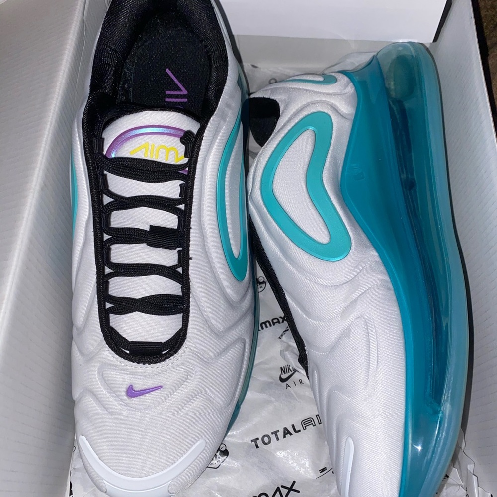 Nike Air Max 720